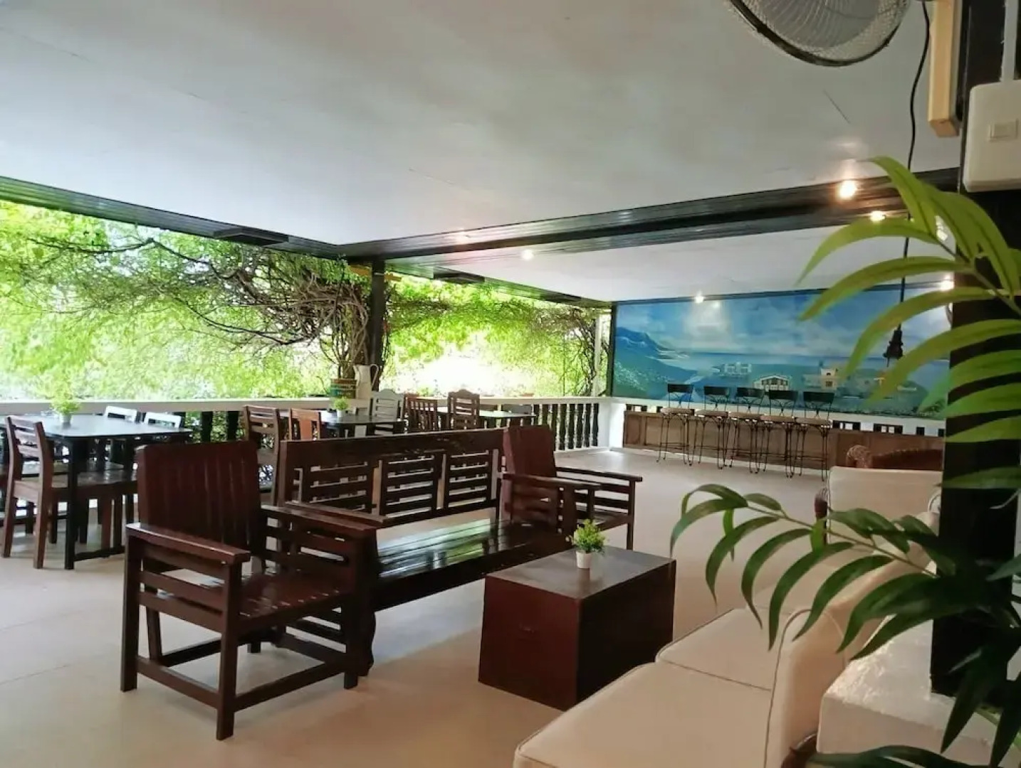 Travelbee Heritage Inn