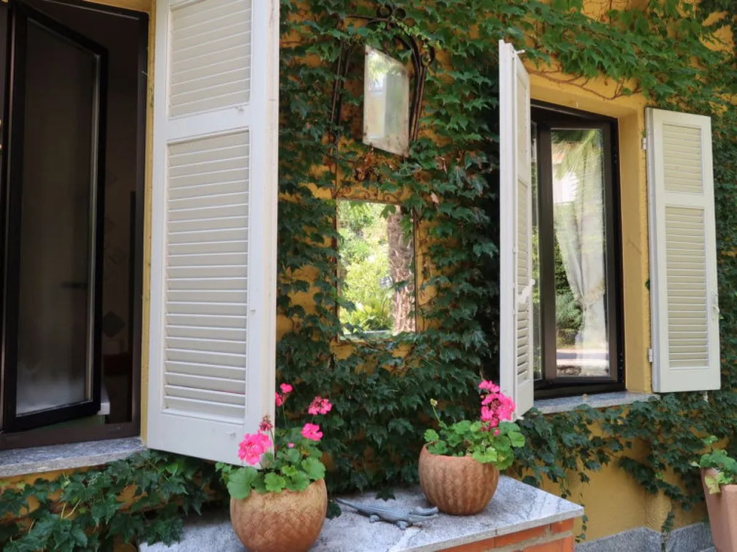 House Atelier Invorio