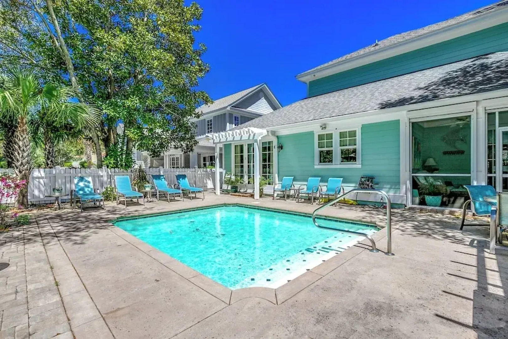 North Beach Resort & Villas