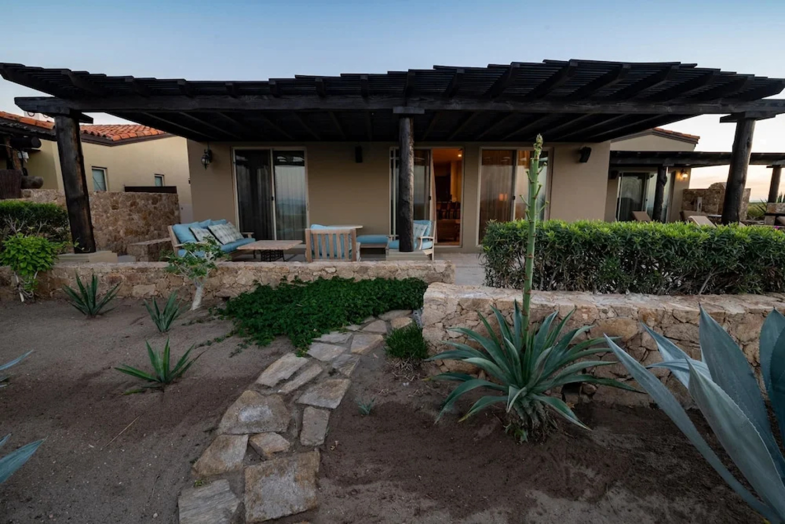 Paraiso Del Mar Resort V58 4 Bed by Casago