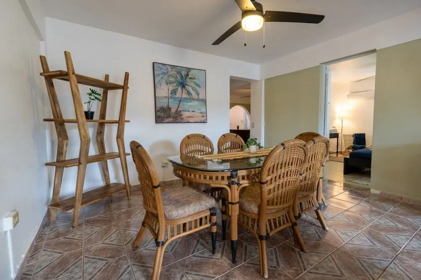 El Flamingo Beach Club