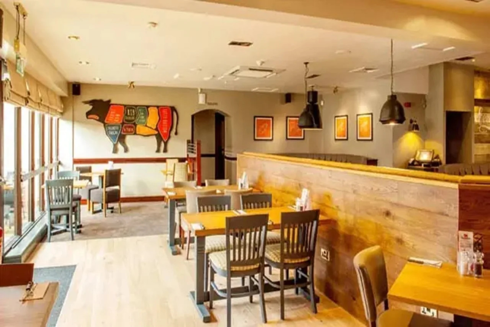 Premier Inn Liverpool North