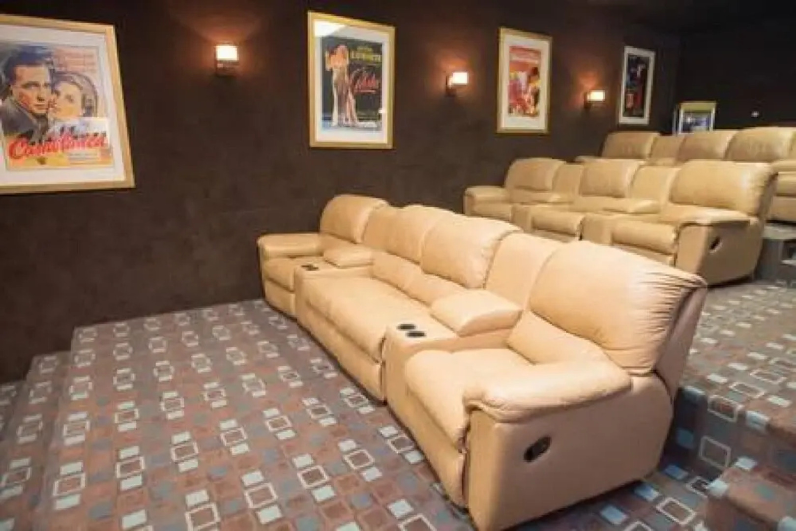 2 Miles to Hoover Met Finley Gym Dog Park