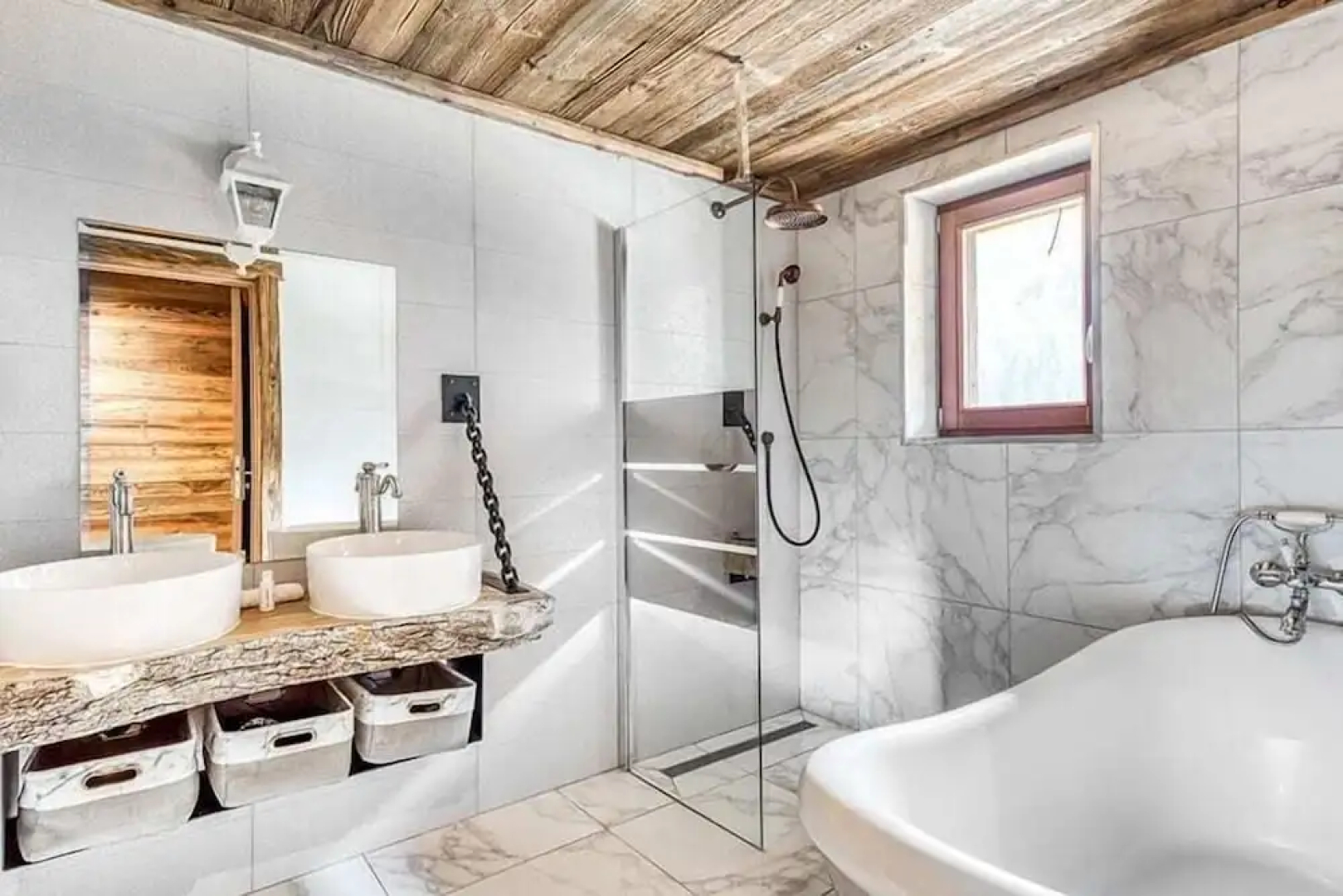 Chalet Raven Co-living