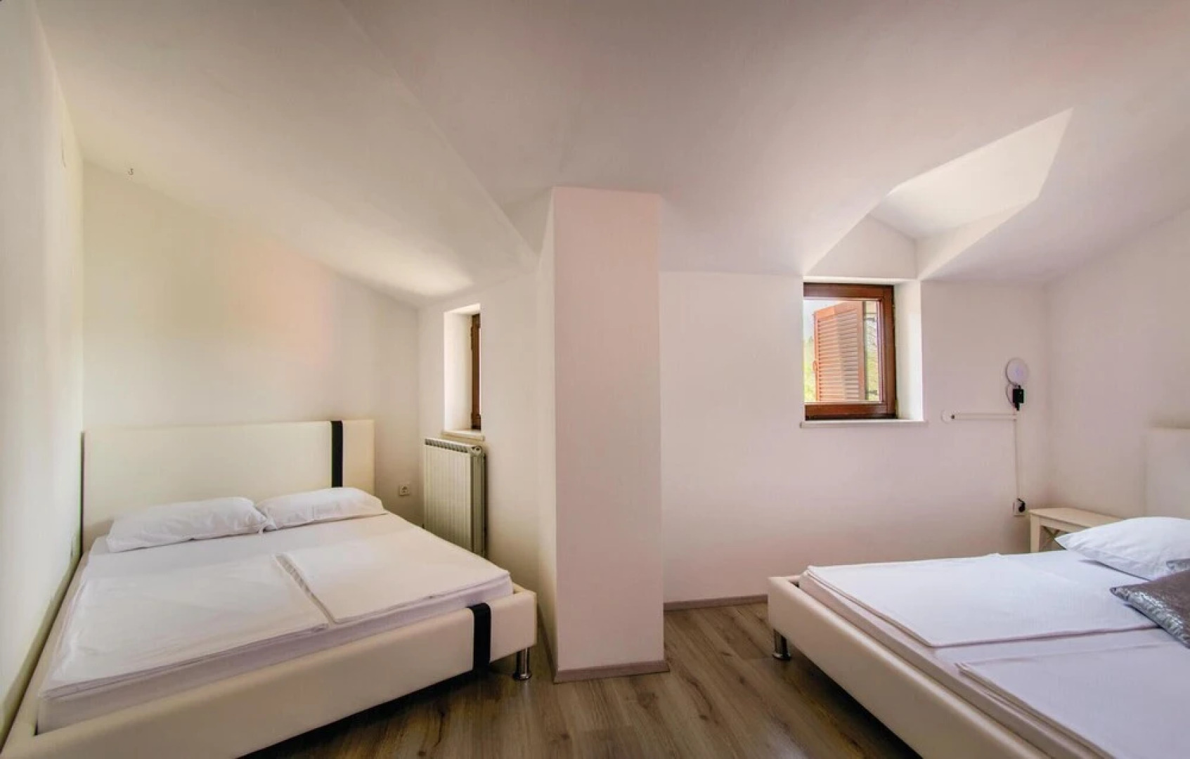 Amazing Apartment in Koper With Outdoor Swimming Pool, Wifi and 2 Bedrooms