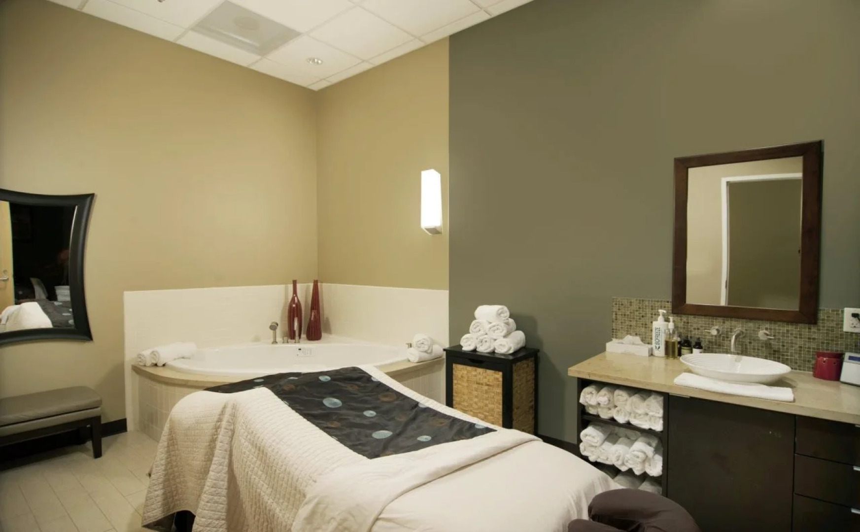 South Shore Harbour Resort & Conference Center