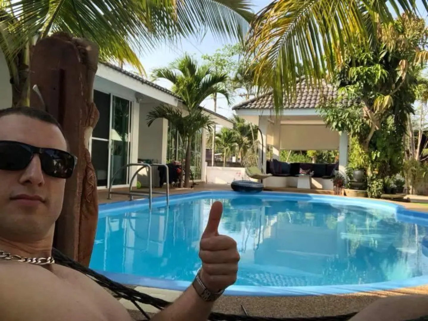 Coconut Palms Bungalow