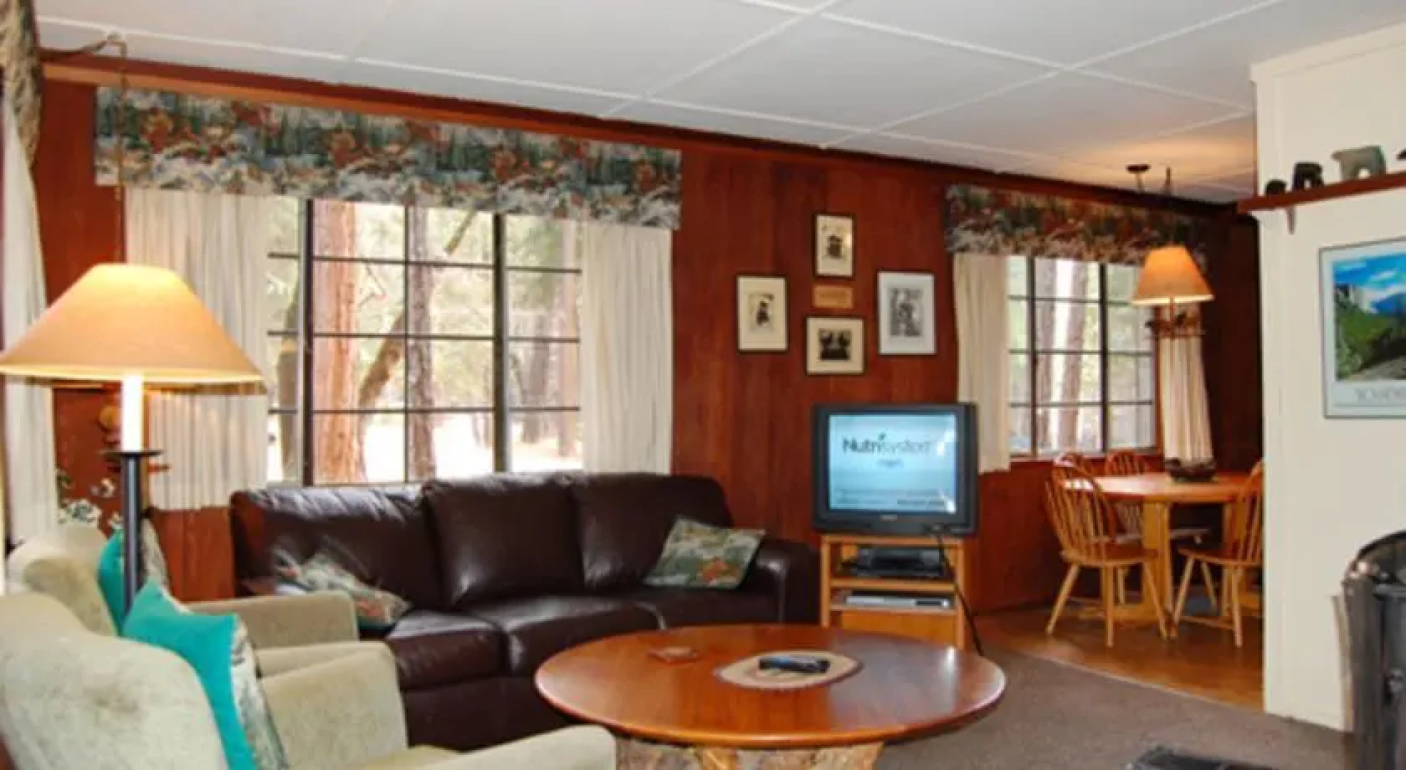 RedAwning Cabin #1B Bear Den