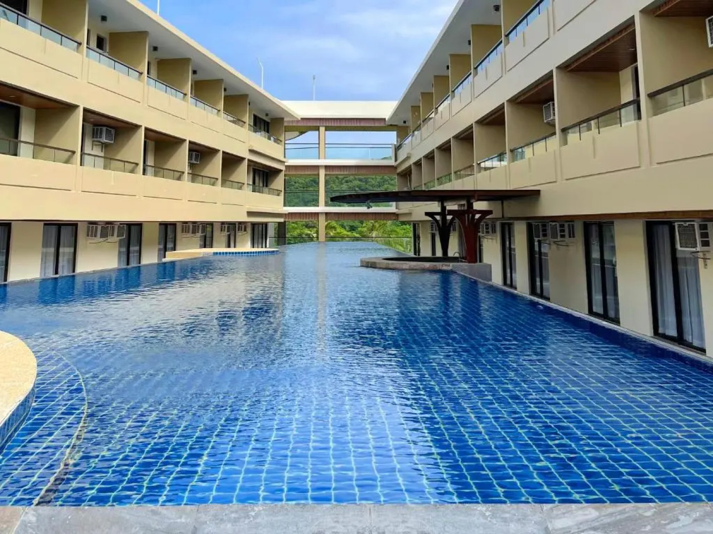 Canyon Hotels & Resorts Boracay
