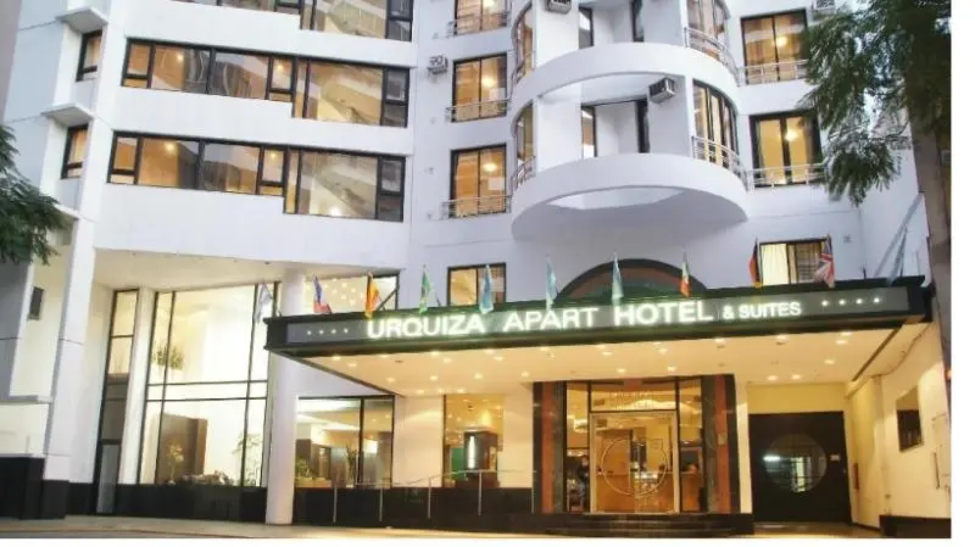 Urquiza Apart Hotel & Suites