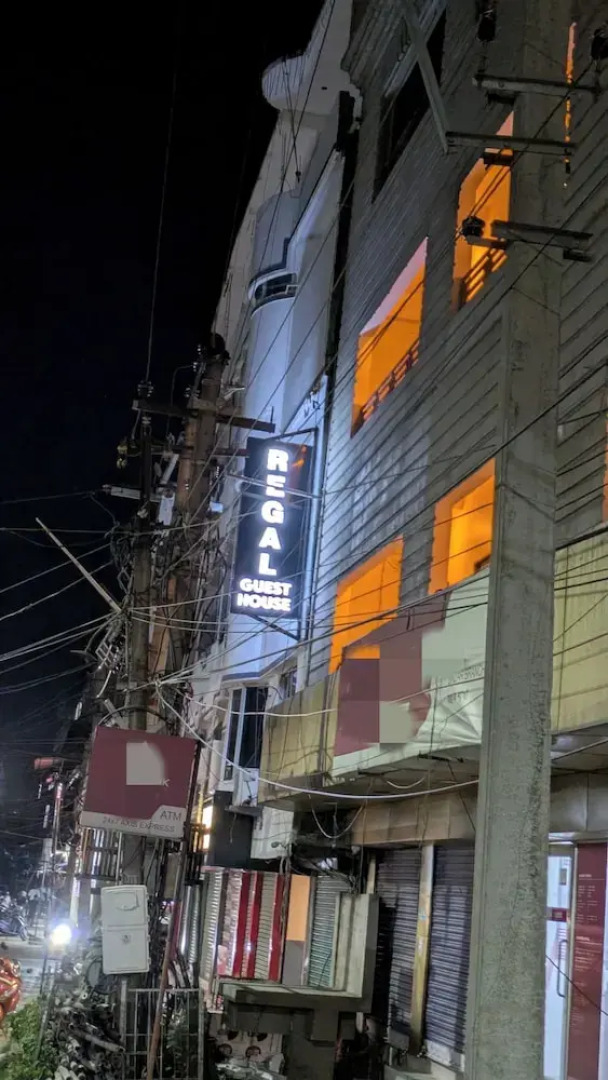 Regal Guest House by ROH