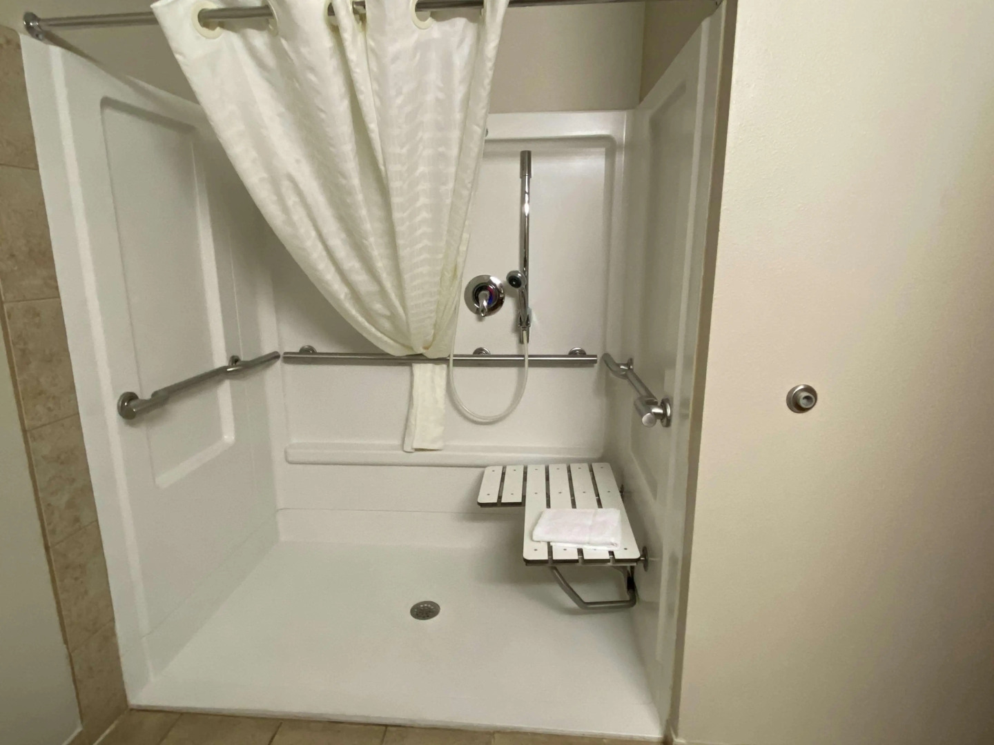 Spark by Hilton Smithfield I-95