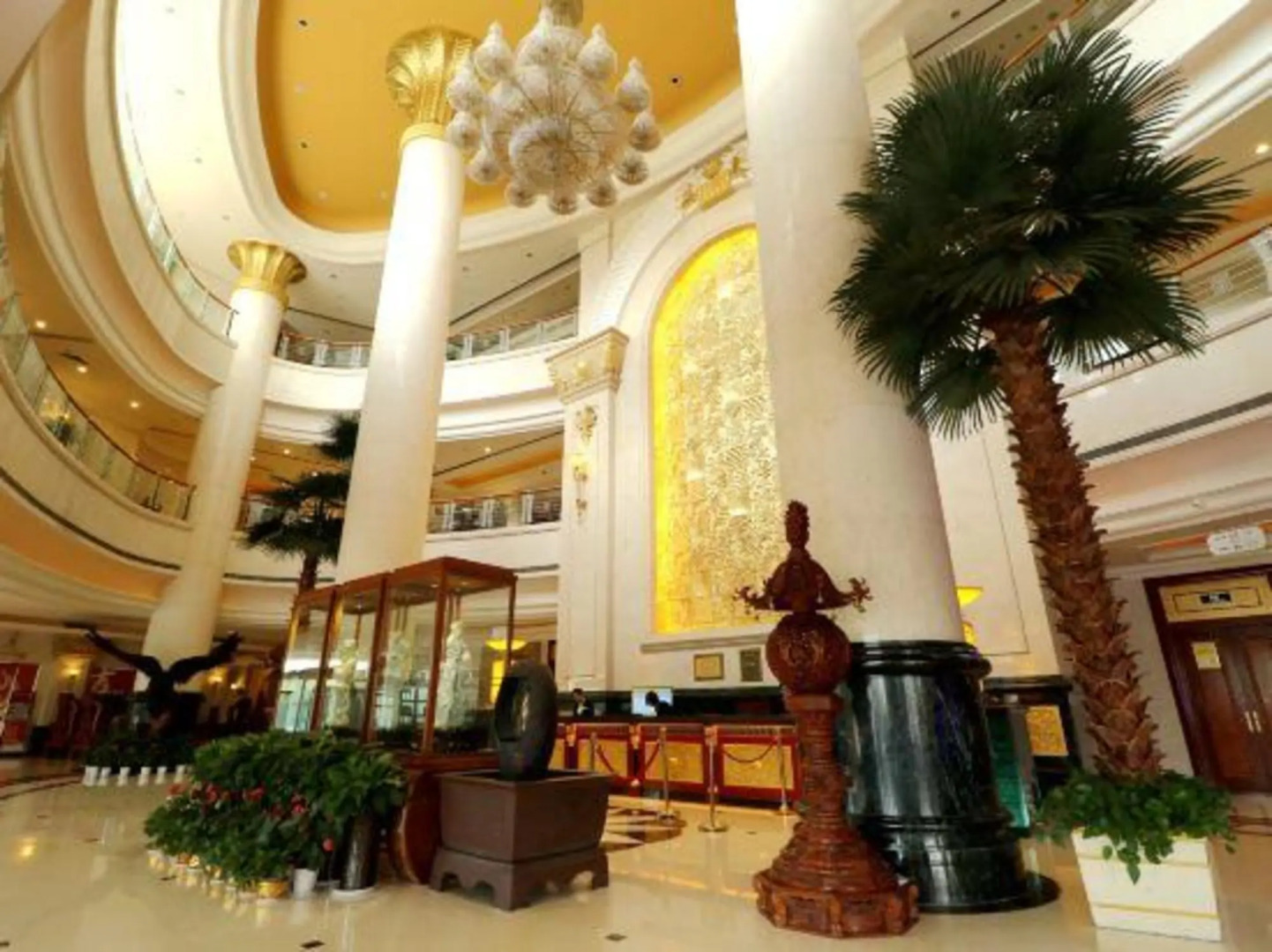 Zhengzhou Cheered Hotel