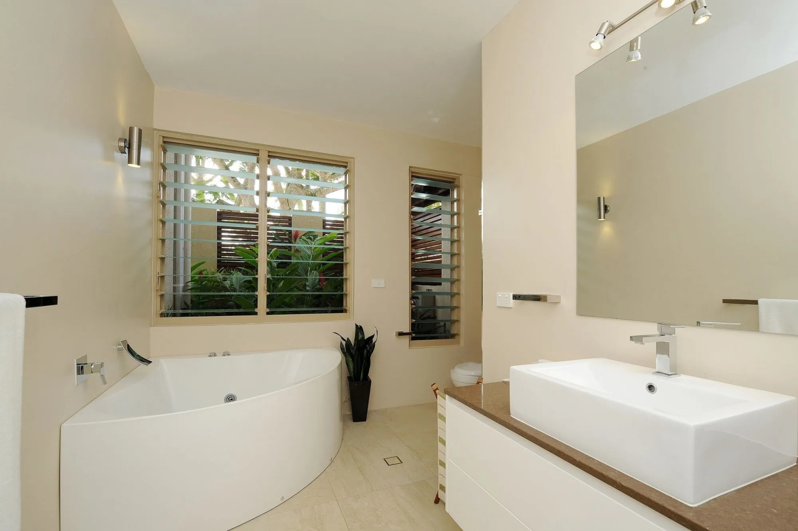 MG Cocomo Resort Vanuatu