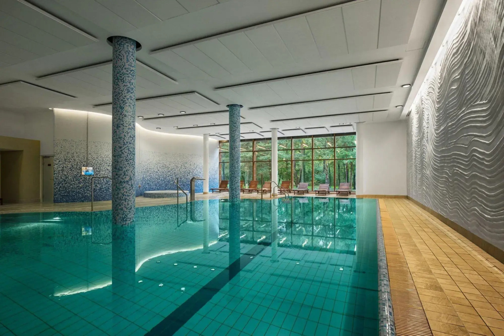 Holiday Inn Resort Warszawa Józefów**** by IHG