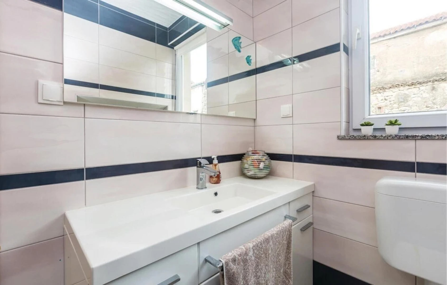 Amazing Home in Kras With Wifi and 3 Bedrooms