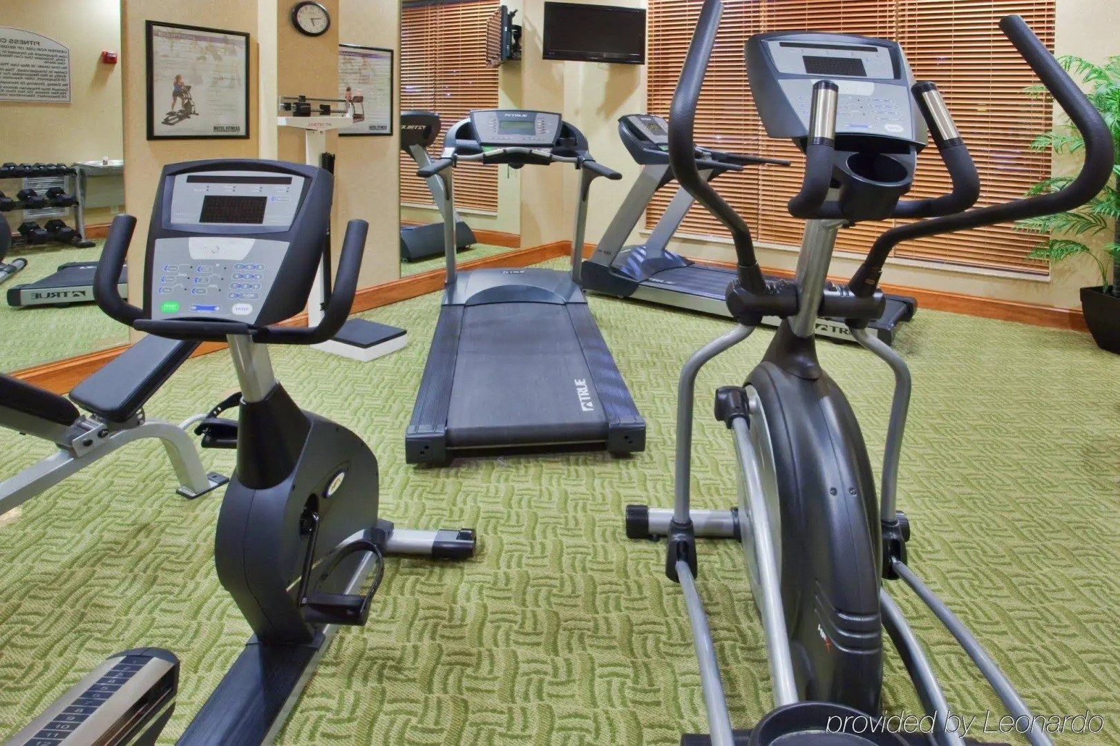 DoubleTree by Hilton Richmond Airport