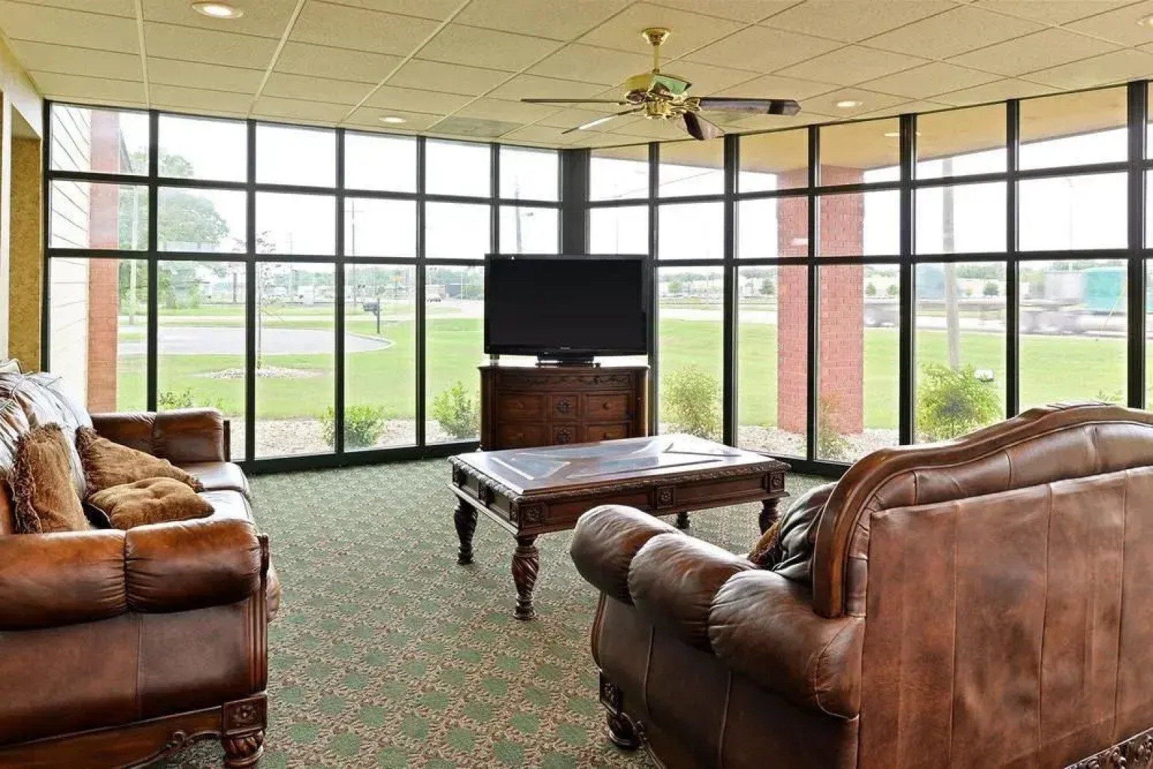 Holiday Inn Express West Point