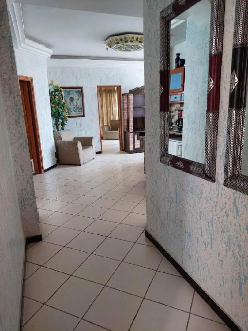 Apparemment tamraght