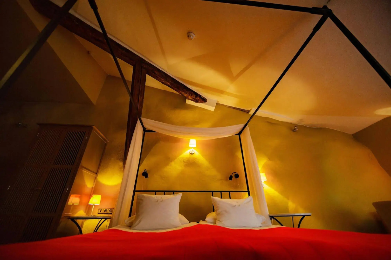 The Three Sisters Hotel