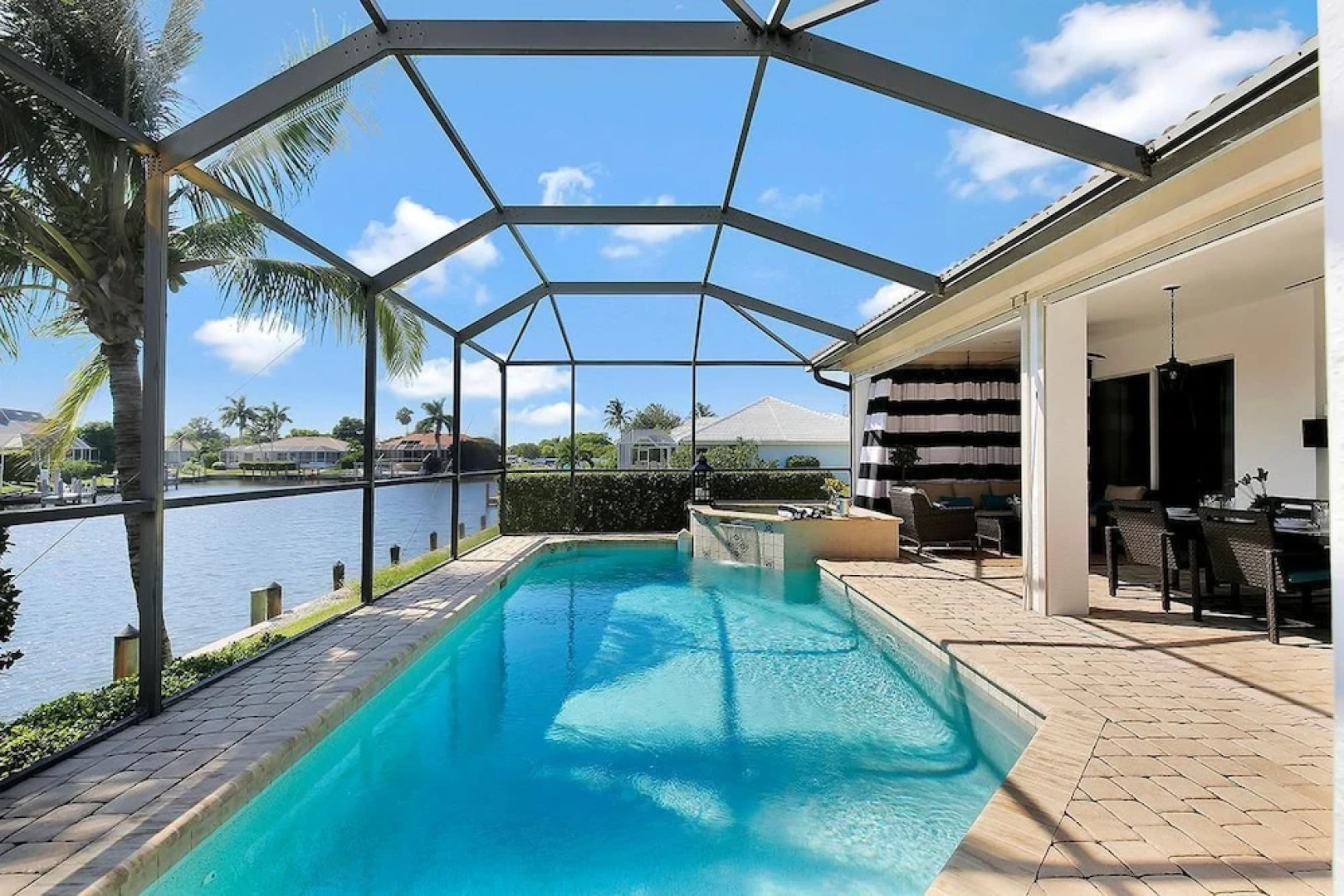 SMARCO1601 4 Bedroom Holiday Home by Marco Naples Vacation Homes