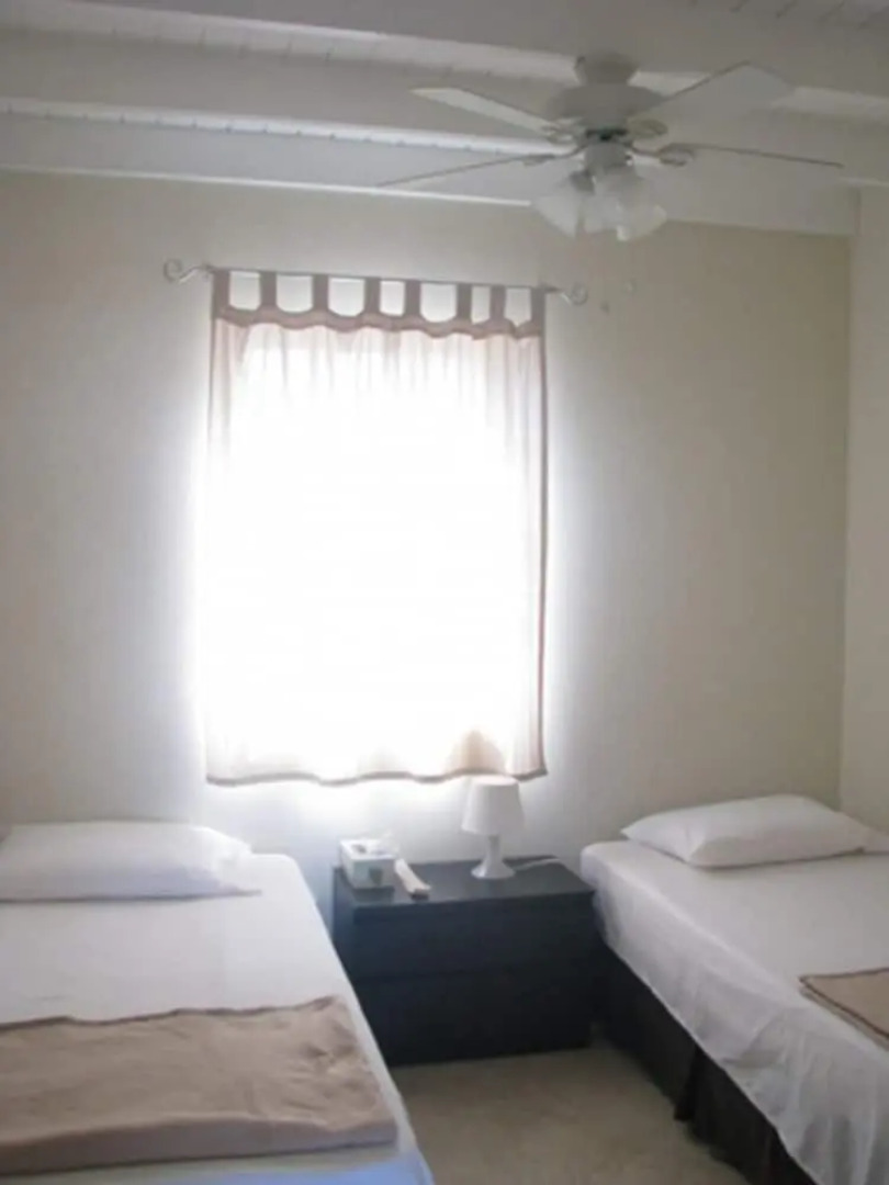 Maya's Bajan Villas - Unit B