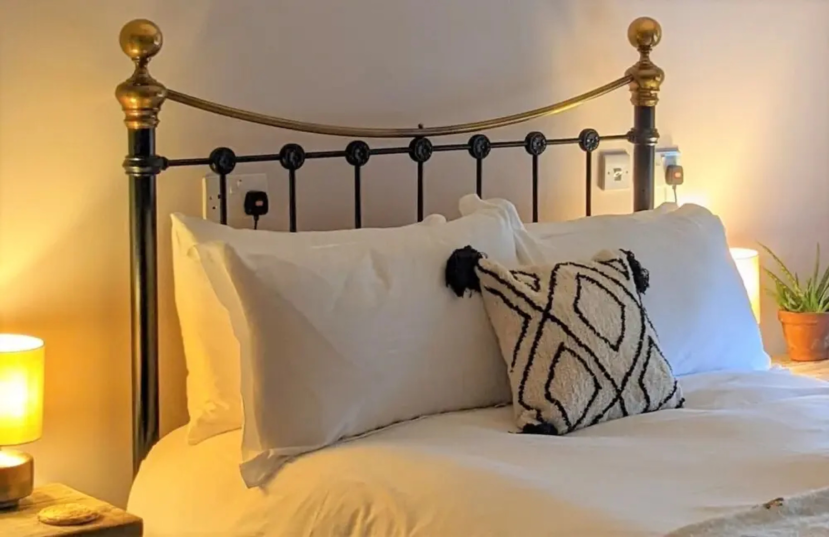 The Ostrich Castle Acre Pub