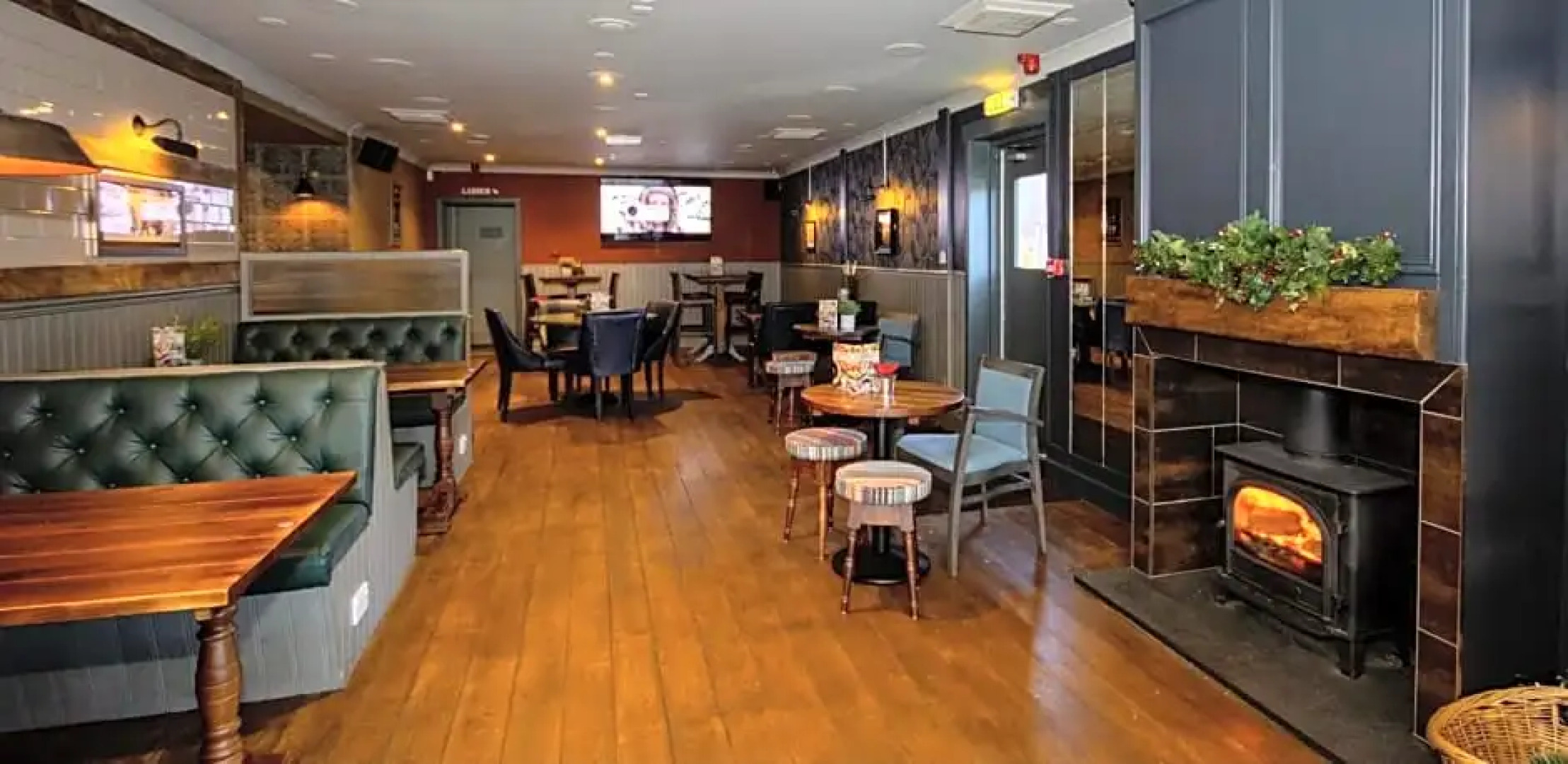 Mackenzies Highland Inn