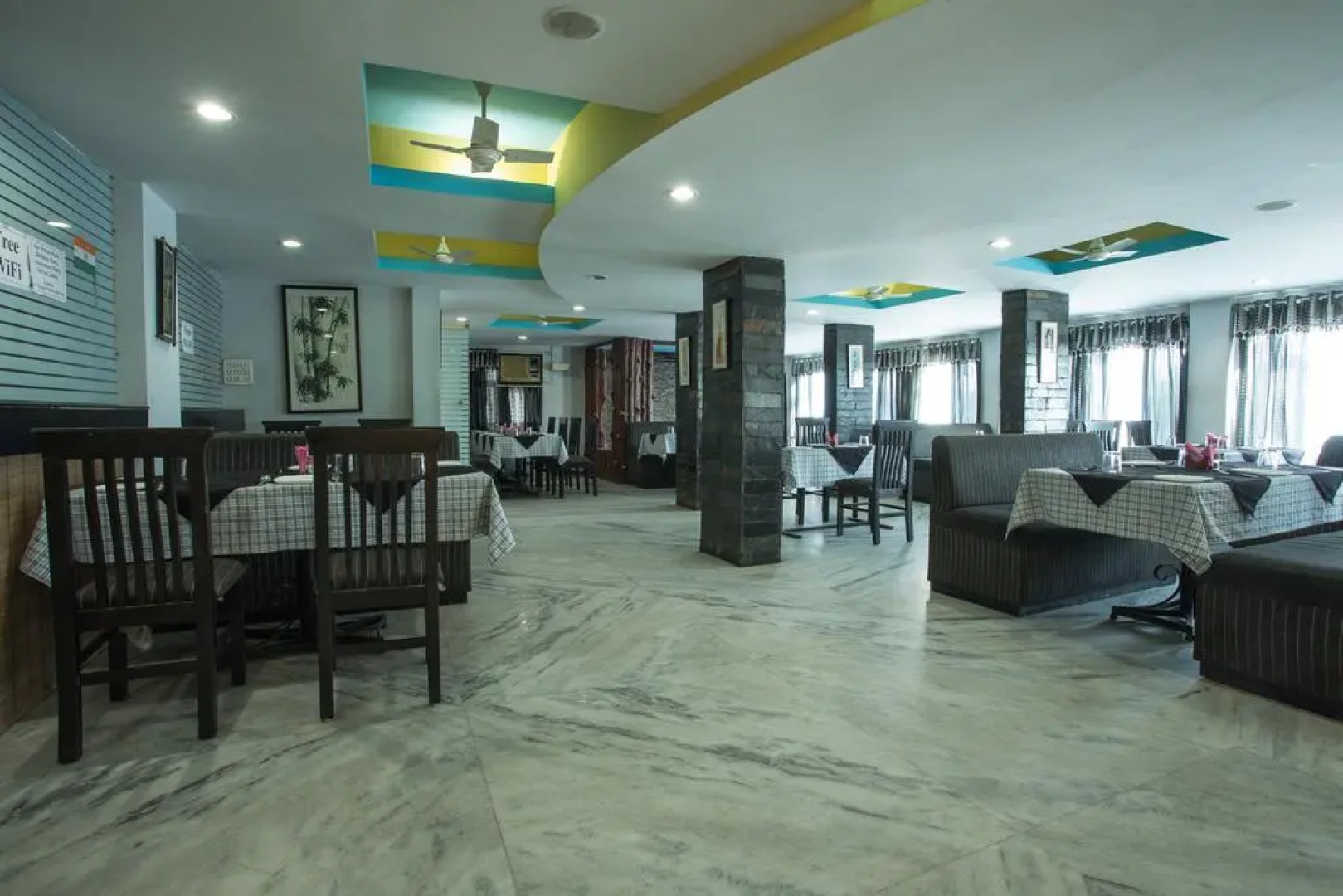 Collection O 1538 Hotel Diamond Inn