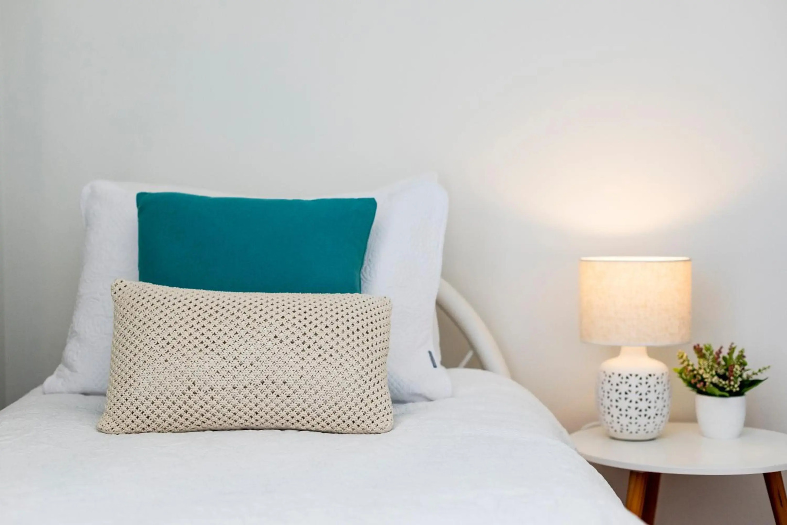 Montipora Unit 3 - In the heart of Airlie, wi-fi and Netflix