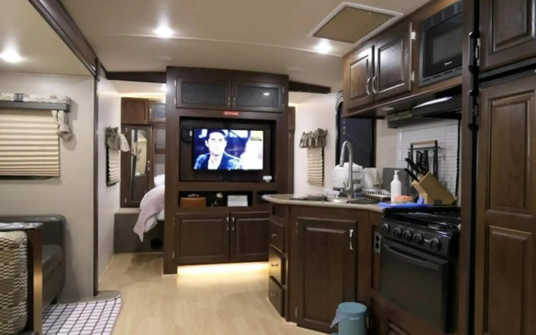 Goesan Camp Club Pension