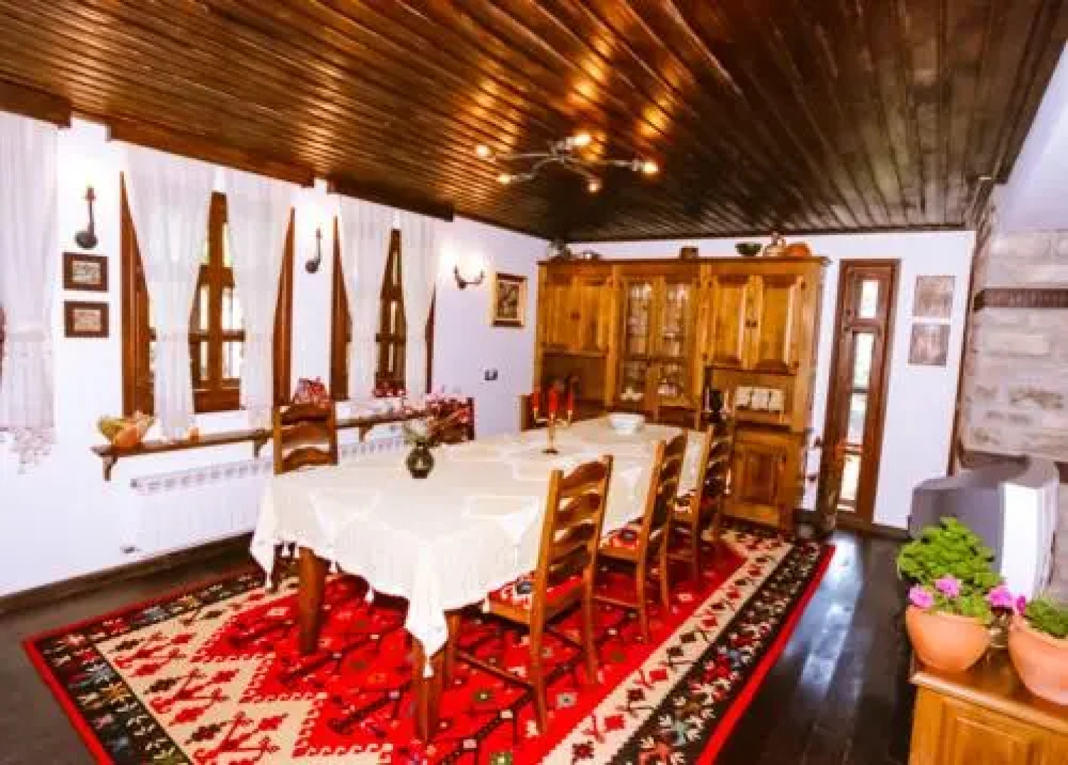 Sharlopova Boutique Guest House - Sauna & Hot Tub