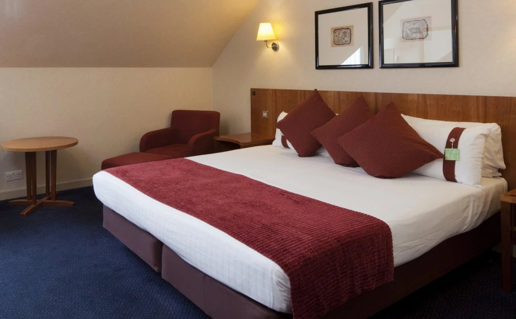 Holiday Inn Luton South - M1 Junction 9