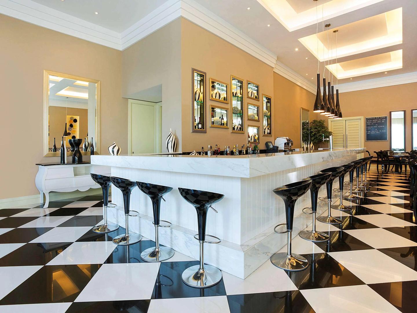 Отель ibis Deira Creekside Dubai