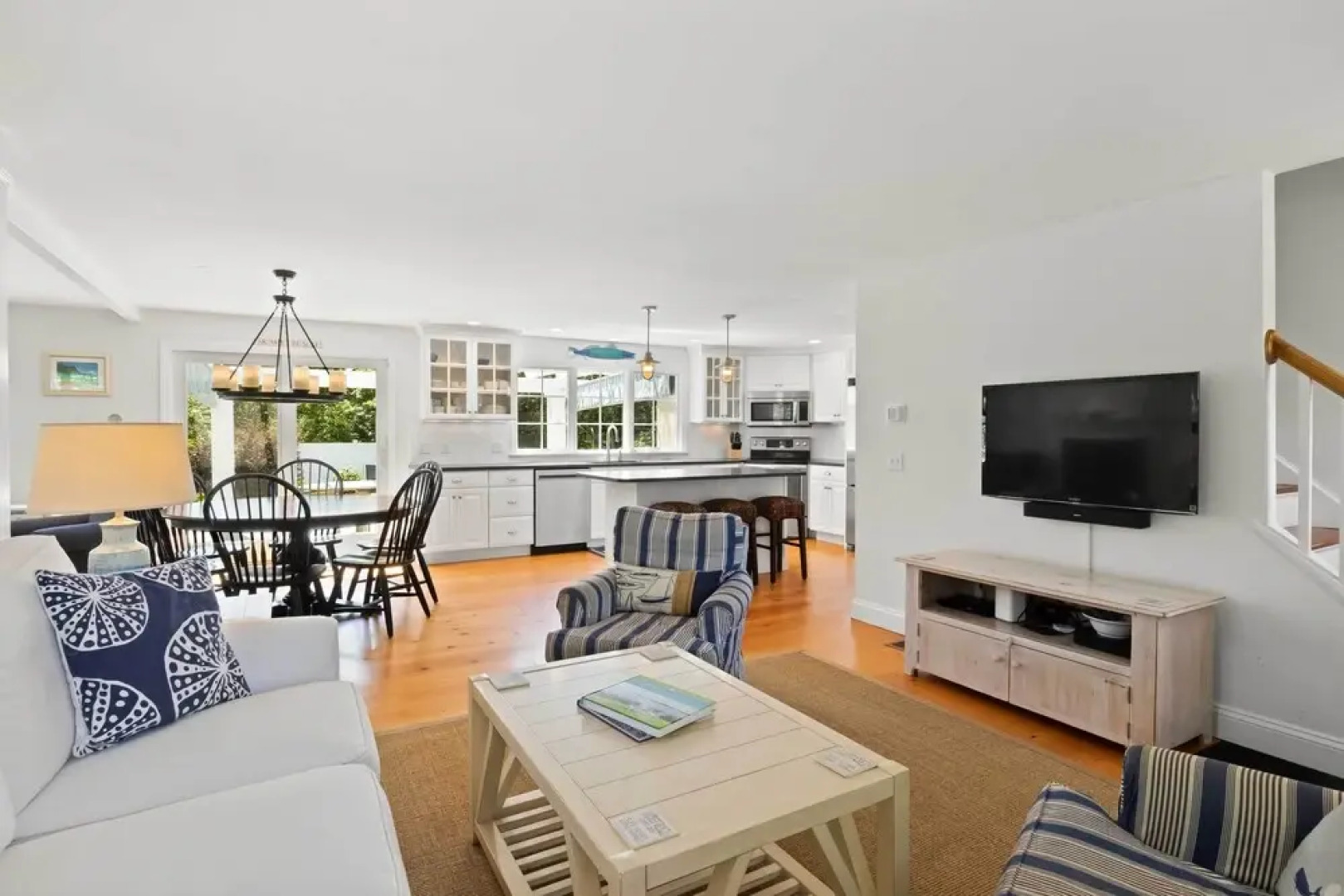 2 Bicycles Provided! Cape Cod Cottage w/ Deck