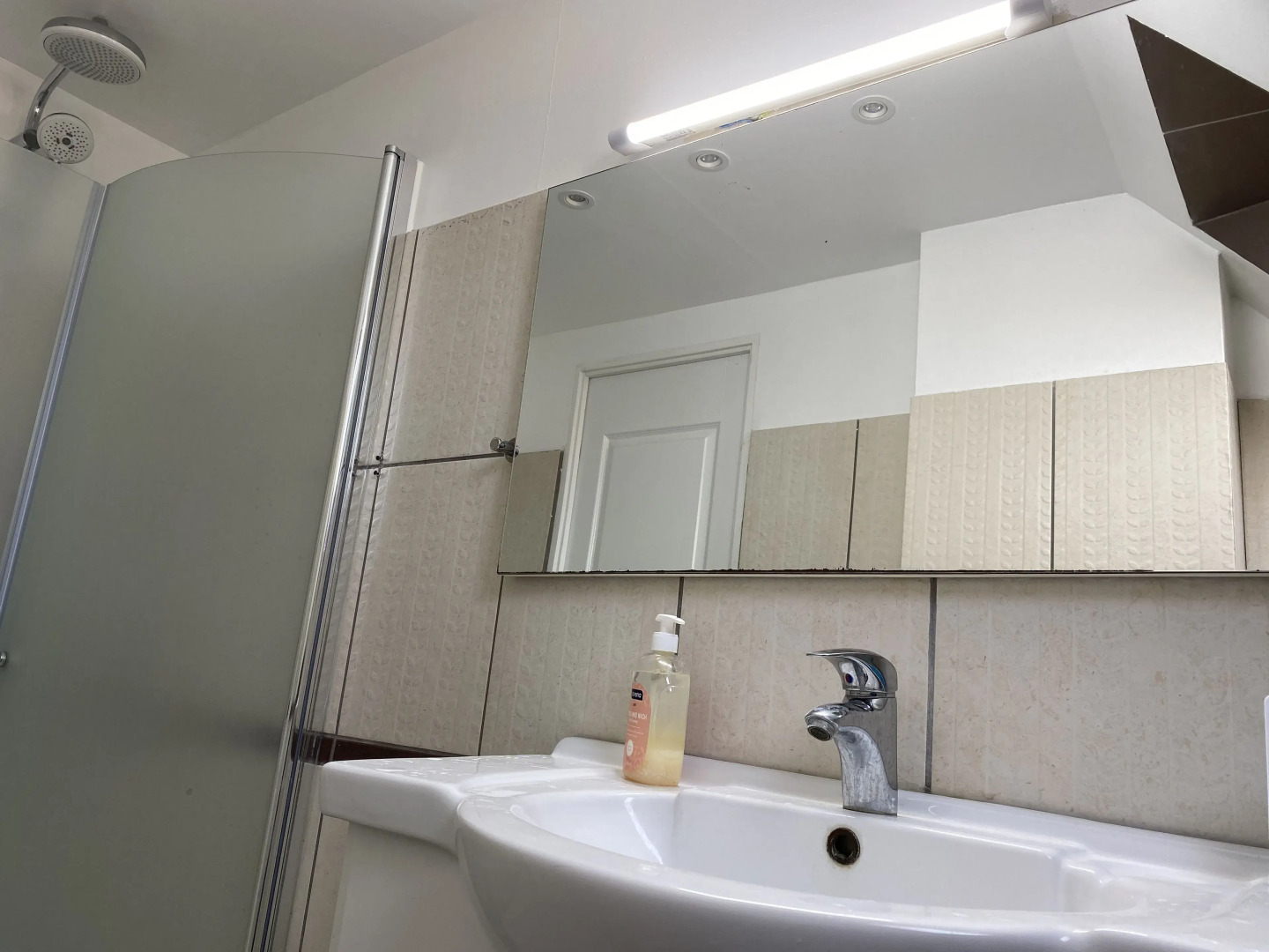 Rose Gerden Apartments and rooms