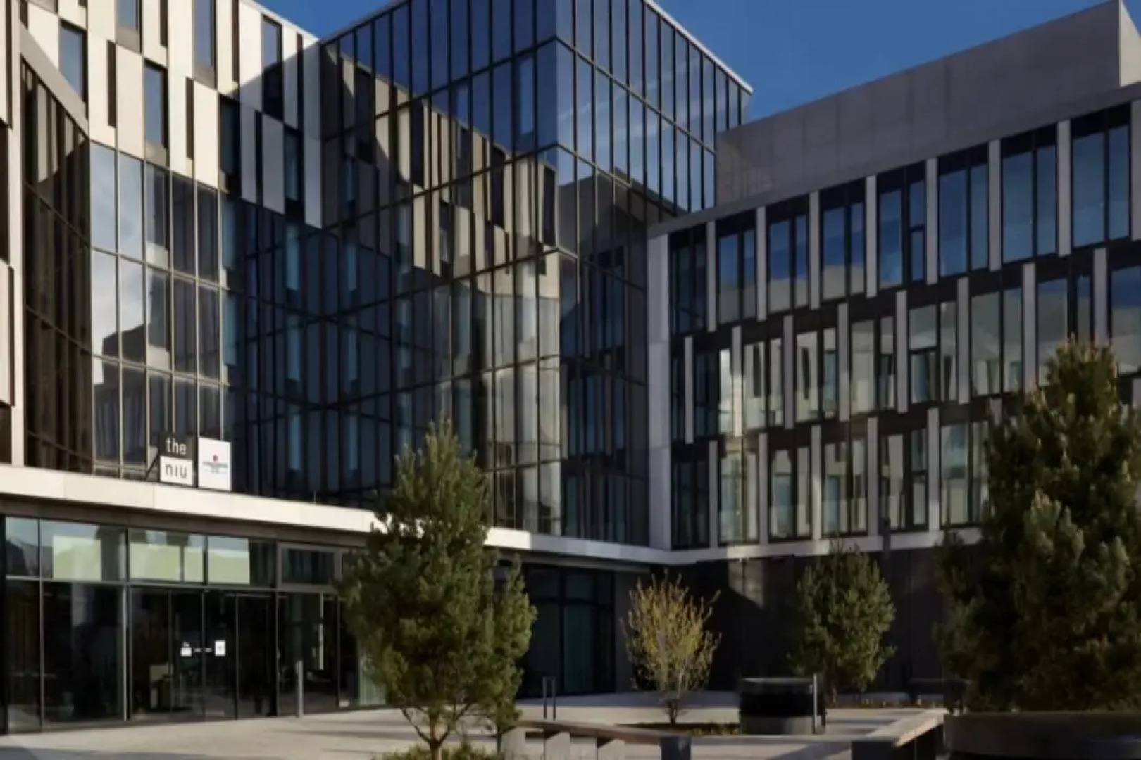 Holiday Inn - the niu, Hub Dusseldorf Messe by IHG