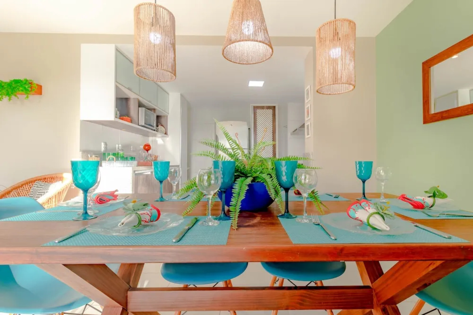 PF06 Ótimo Ap 2 Quartos - Praia do Forte