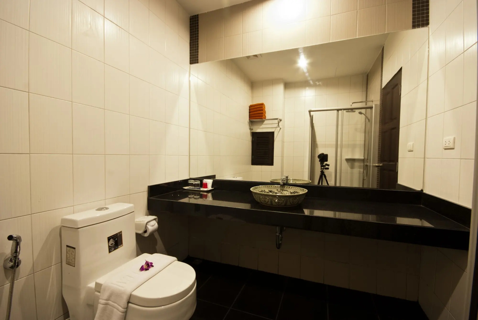 YouDee Hotel Patong (formerly Meir Jarr Hotel)