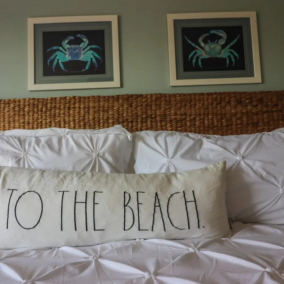 Come Stay - and Sail Away - at This Lovely Canal Home