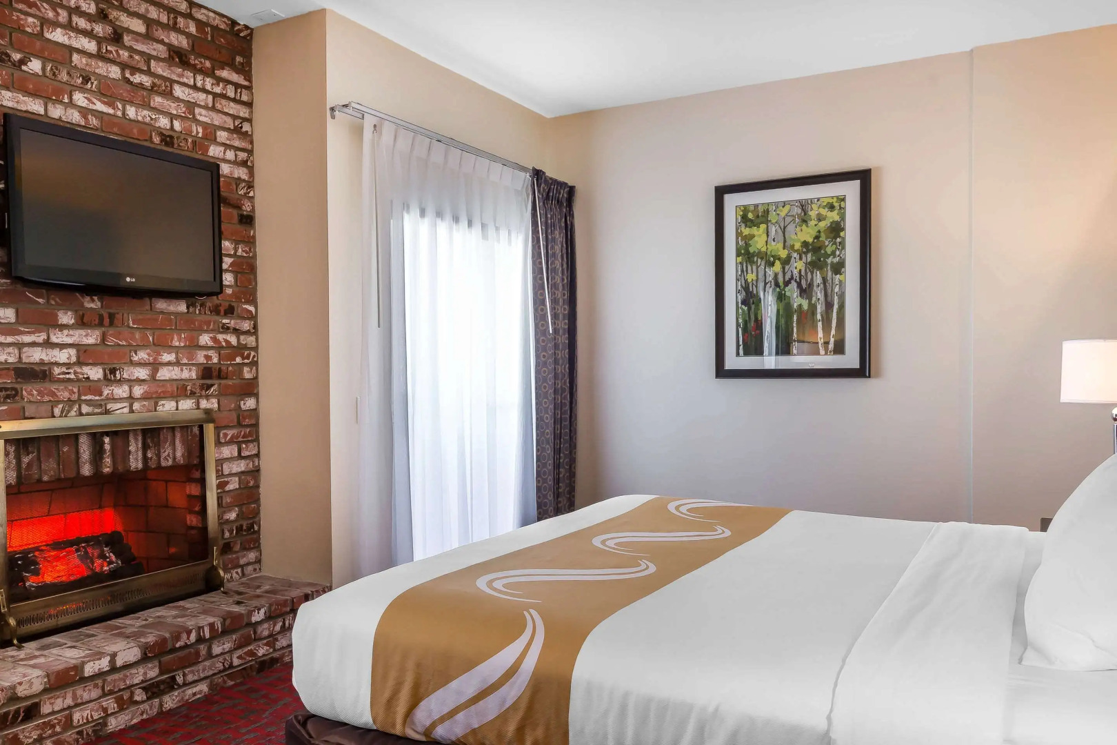 Comfort Inn & Suites Irvine Spectrum