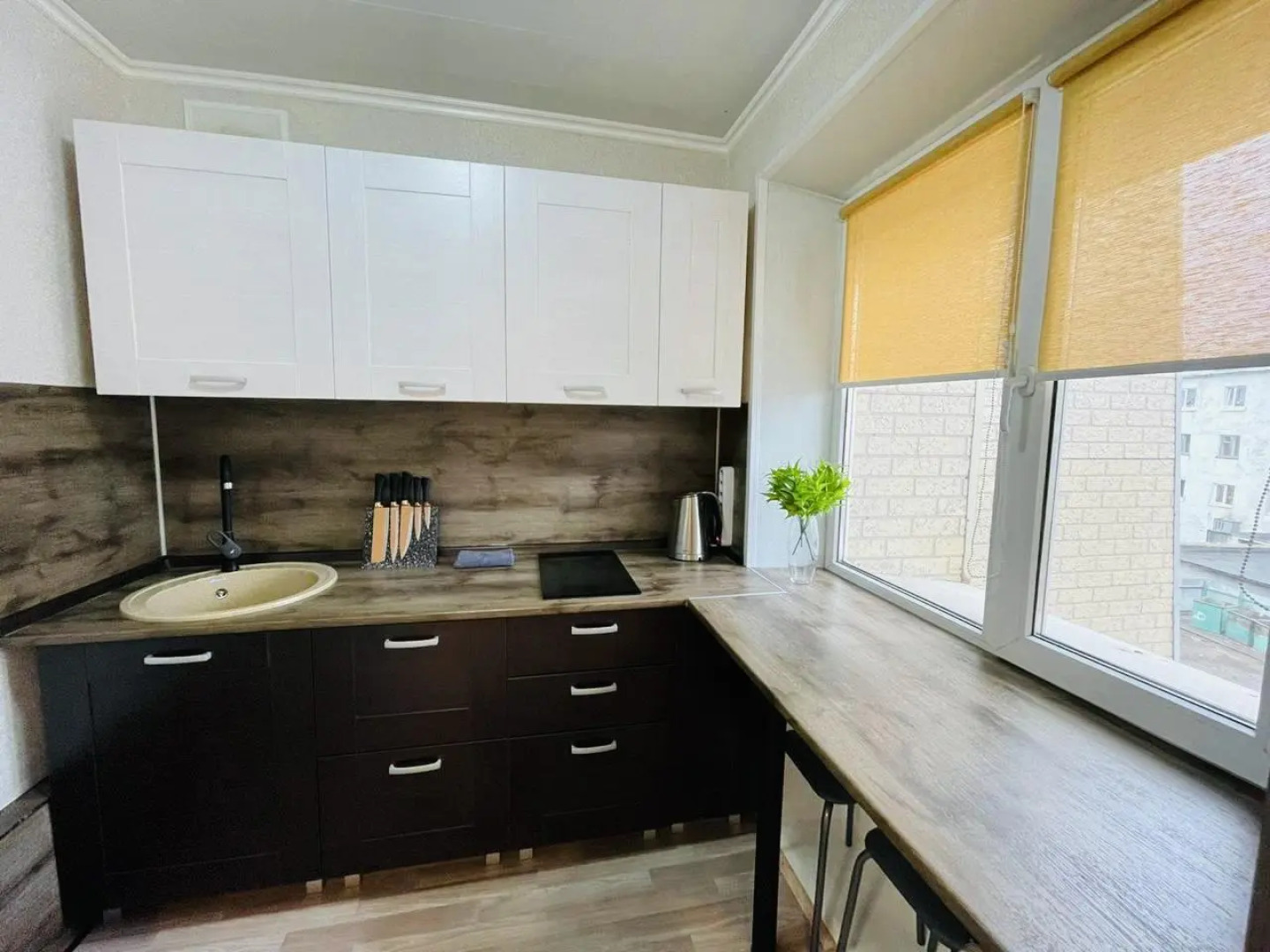 Созвездие Камчатки на проспекте 50 лет Октября 9/2