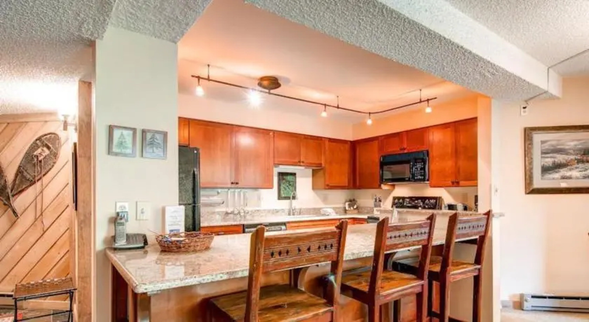 RedAwning Powderhorn 302B