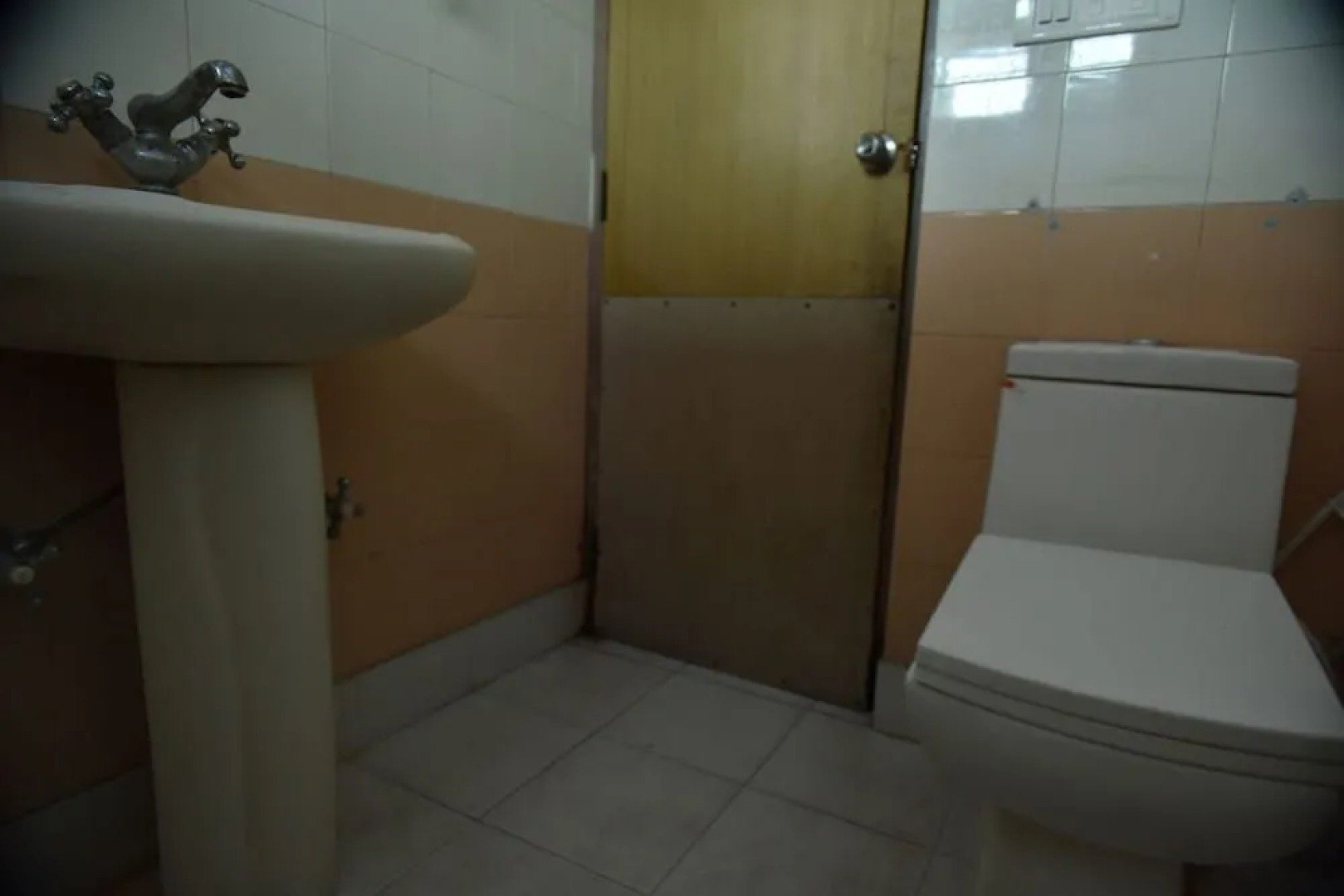 OYO 24112 City Heart