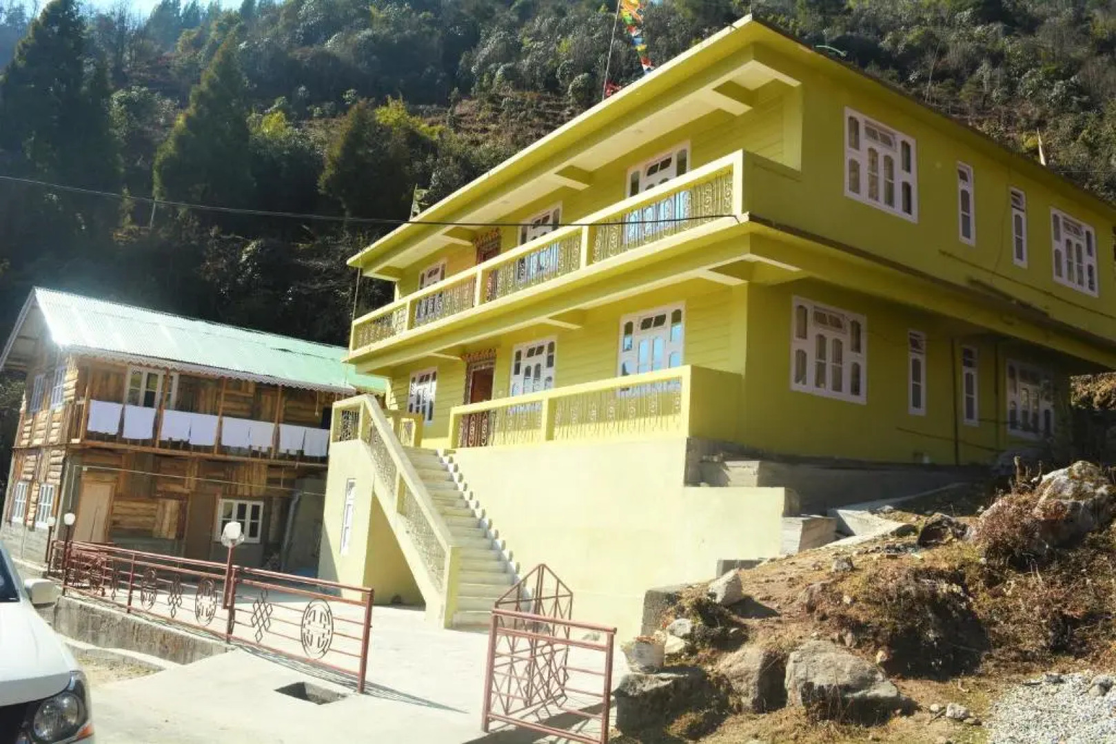 Rufina Lachung De'Crown