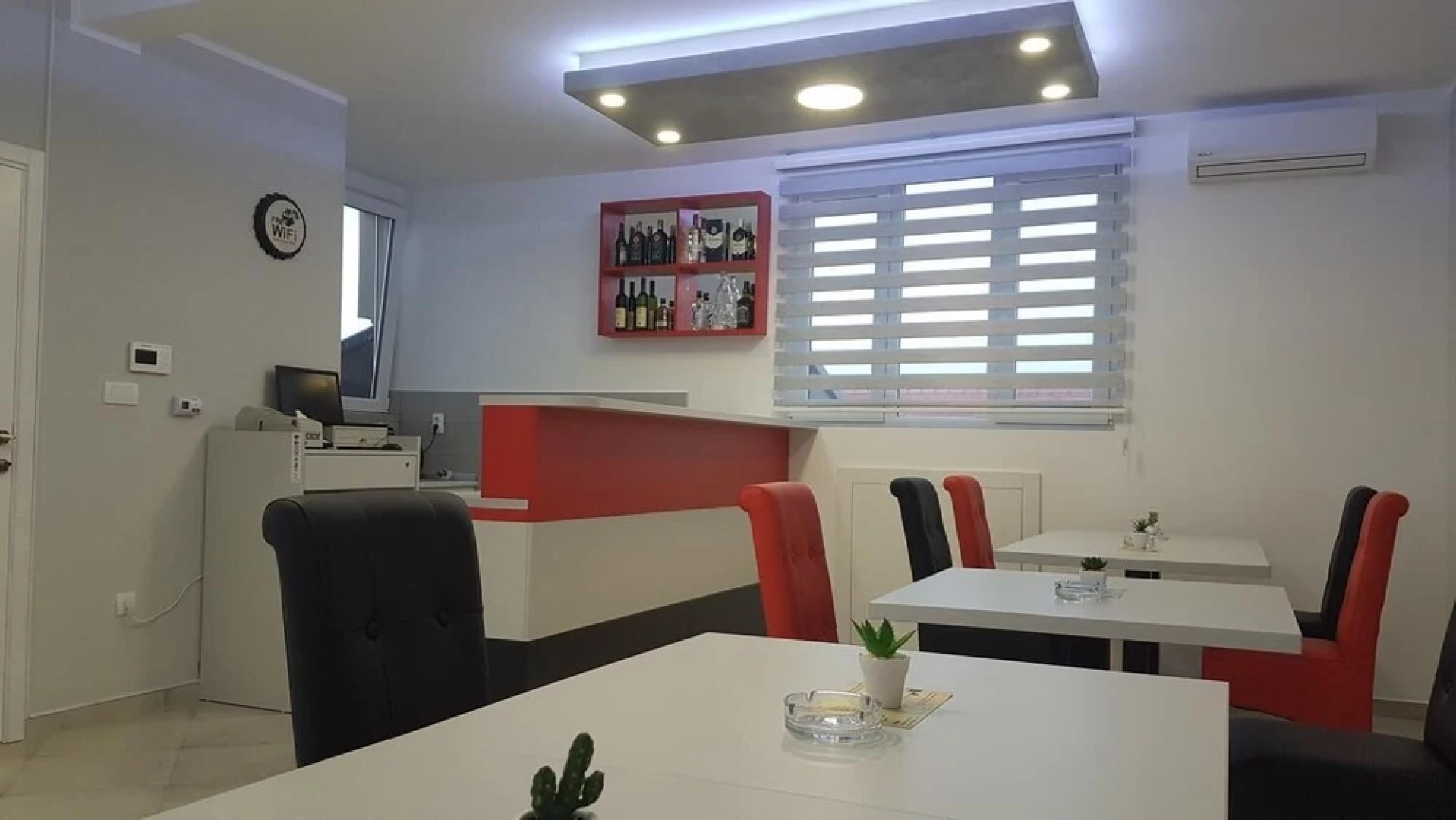 Airport View Apartment