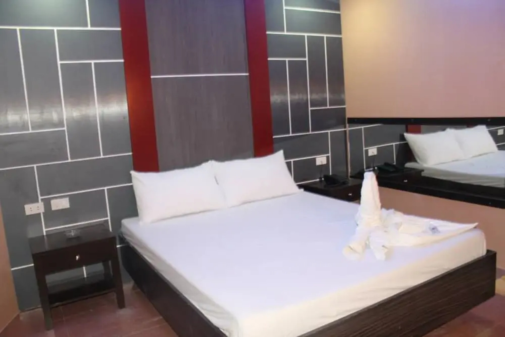 El Vistra Travellers Inn & Coffee Shop