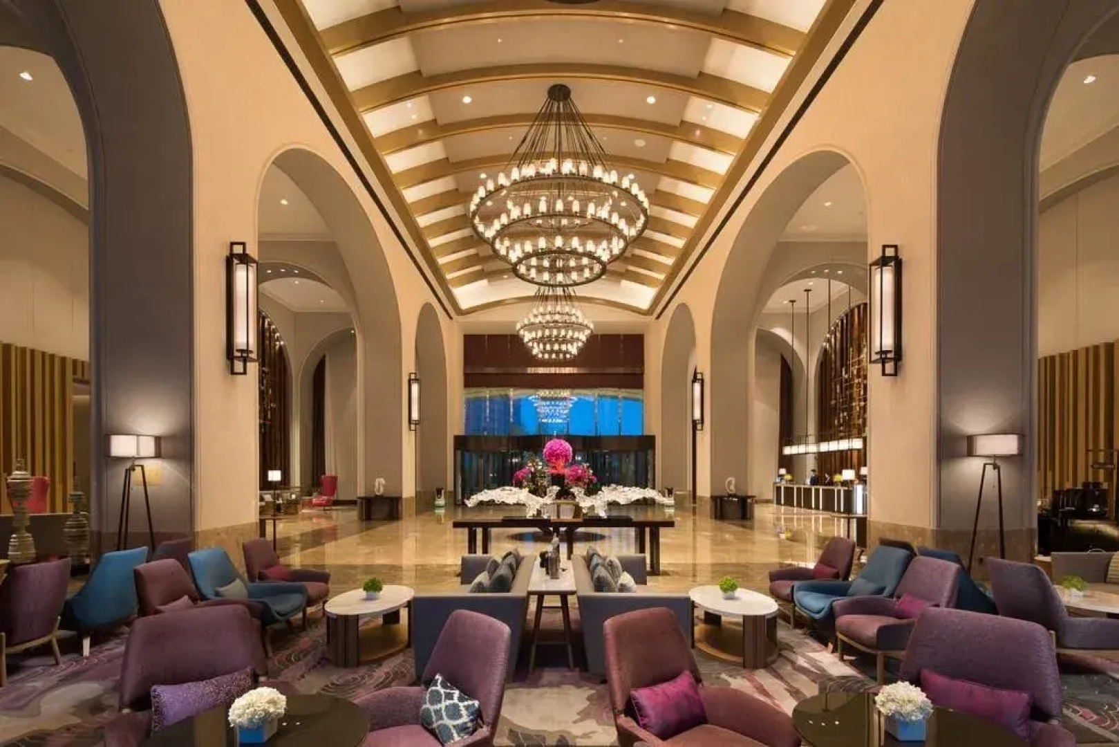 Crowne Plaza Qingdao Oriental Movie Metropolis