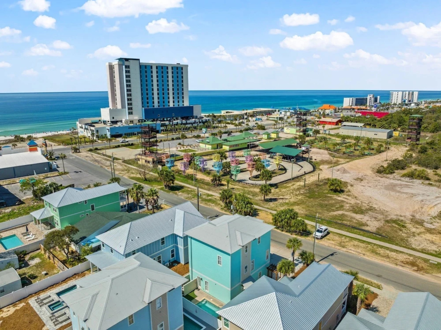 621 Lyndell Ln Unit B Aqua House