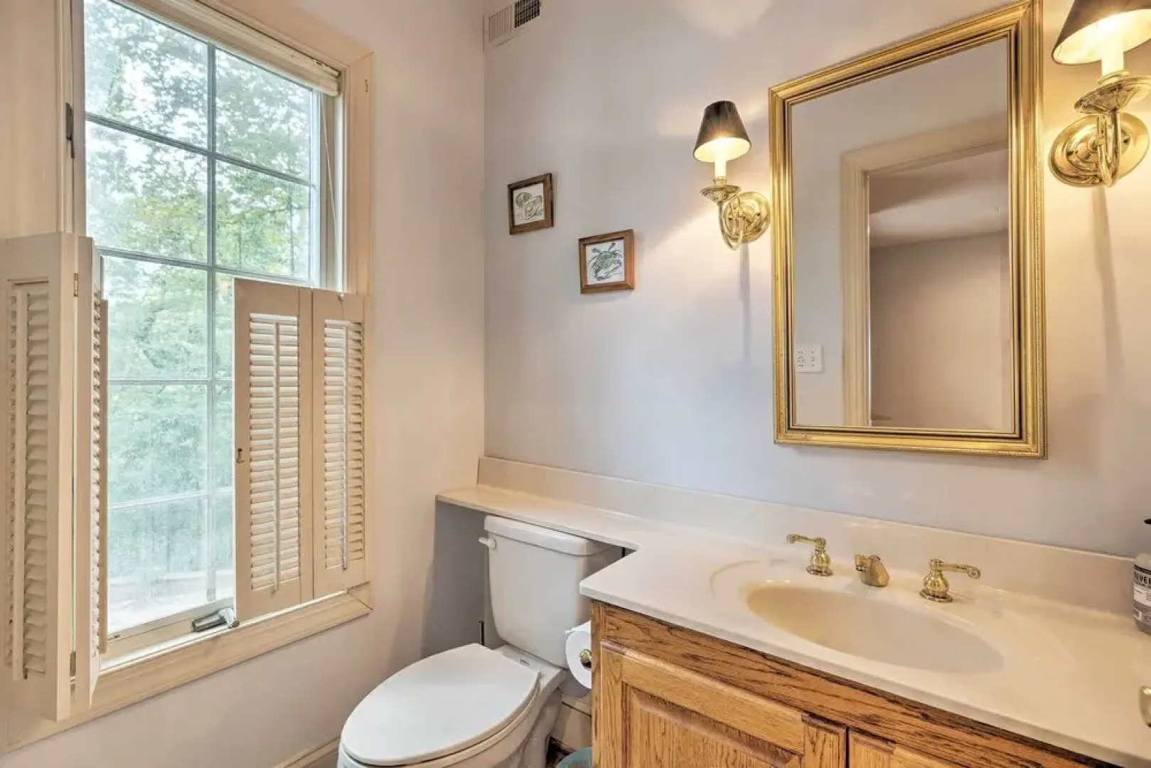 Riverfront Retreat in Urbanna w/ Indoor Hot Tub!